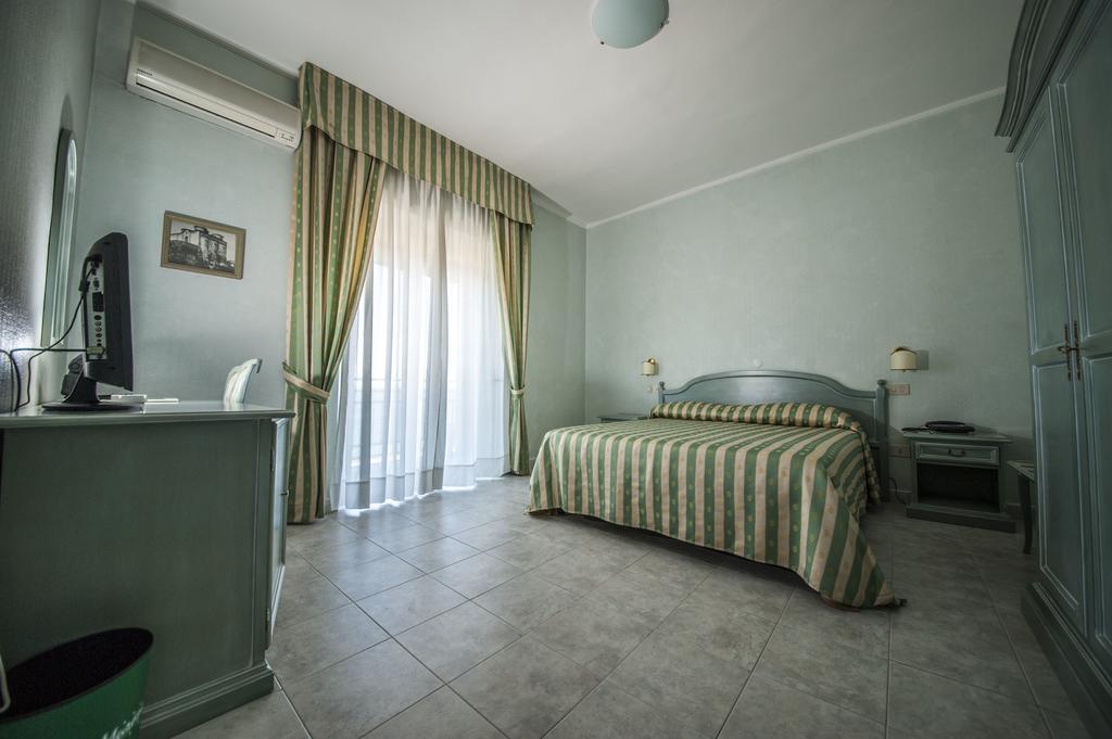 Hotel Murano Rossano Cameră foto